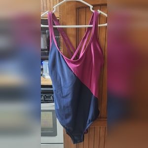 XL Womans  One Piece Swimsuit  Cranberry Purple / Navy Blue All In Motion